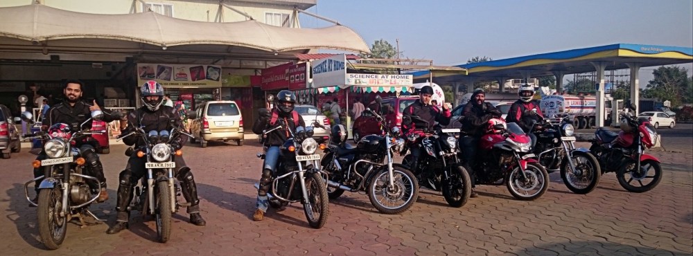 Mentioned Kasara Twisties & they all showed up! Pic: Pooja aka crabby226 (Twitter)