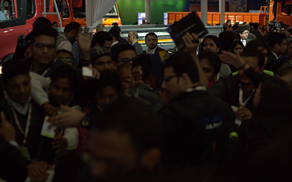 Press Kits Fights  (3).CR2 (Custom)