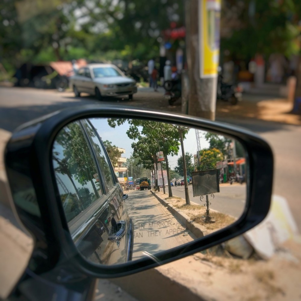 Fantastic View from the ORVM's - Tata Hexa.jpeg