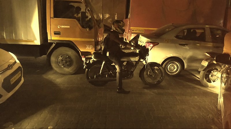 rd350-spotted-at-ibis-weh-junction
