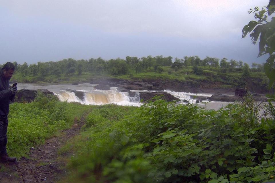 Give directions they said? How! How!!!